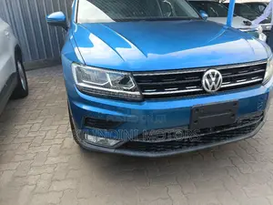 Volkswagen Tiguan 2018 Blue