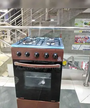 Eurochef 4 Gas Standing Cooker With Gas Oven