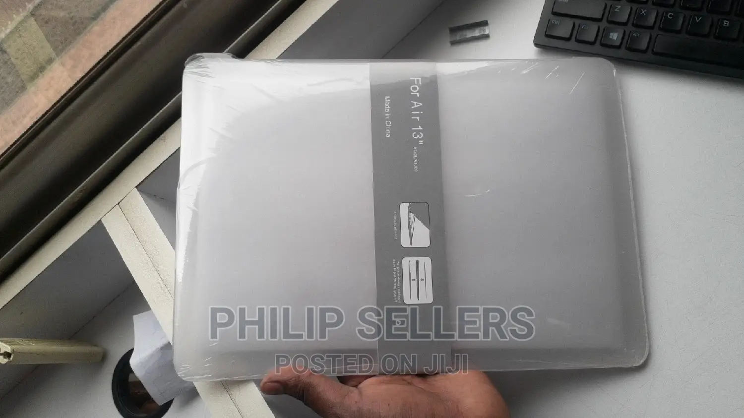 Full Body Protection, Cooling Vent Slots on the Bottom