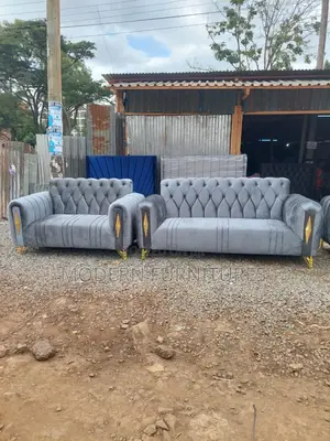 5 Seater Chesterfield Sofa