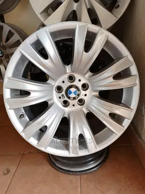 Size 19 Inches BMW Alloy Sport Rims Set