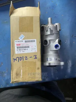 8-98222789-0 Foot Brake Valve Isuzu FRR90/FVZ New Slayqueen