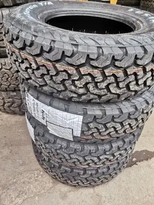 215/75r15 Yusta Tyre (A/T