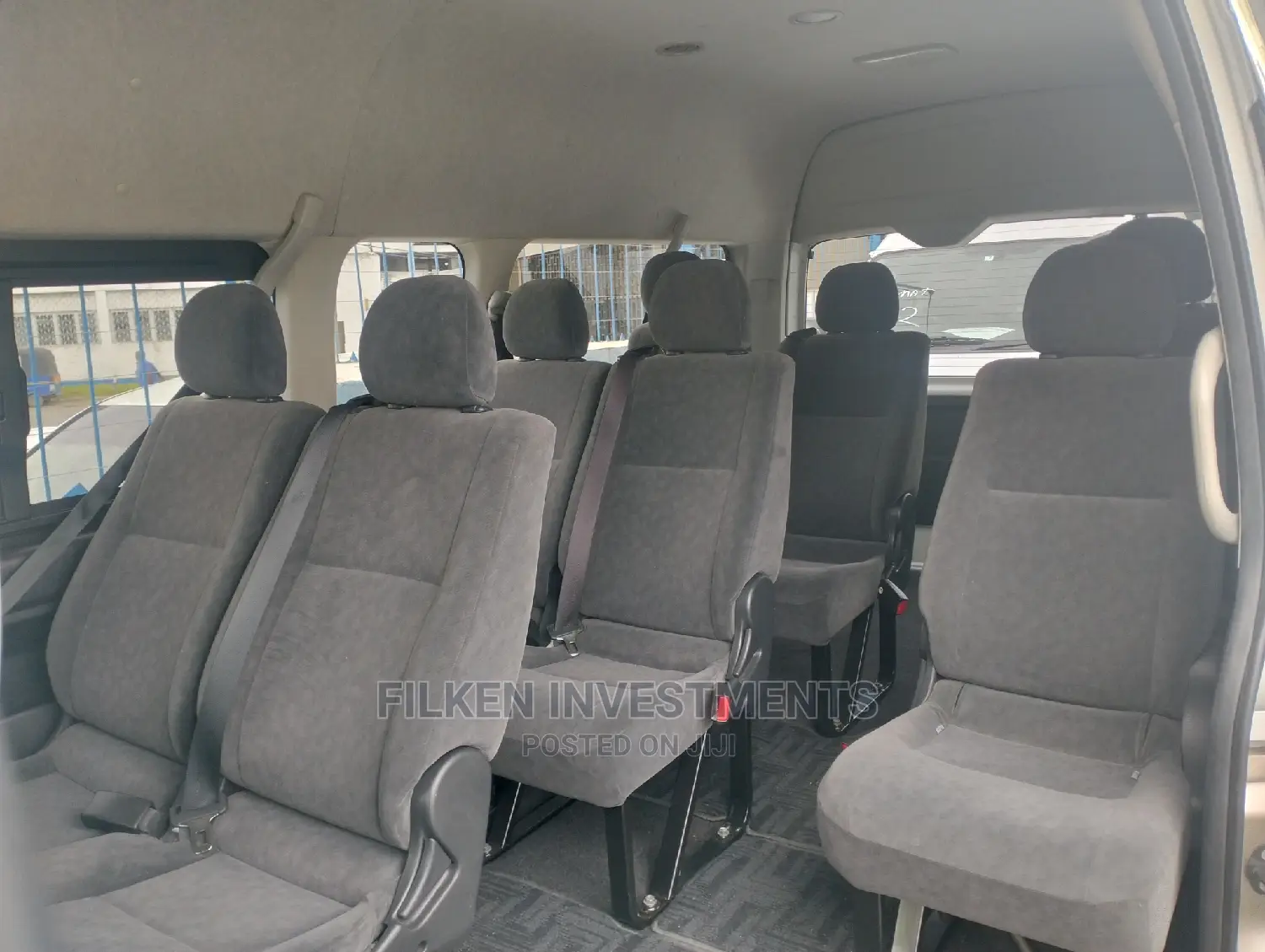 Toyota Grand HiAce 2016 White