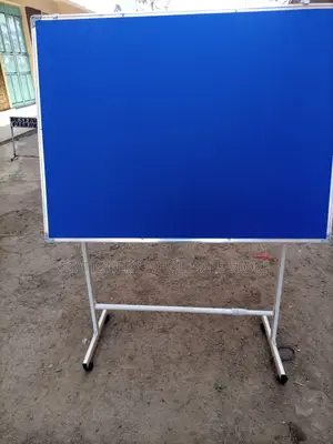 Noticeboard 3ftx4ft Portable