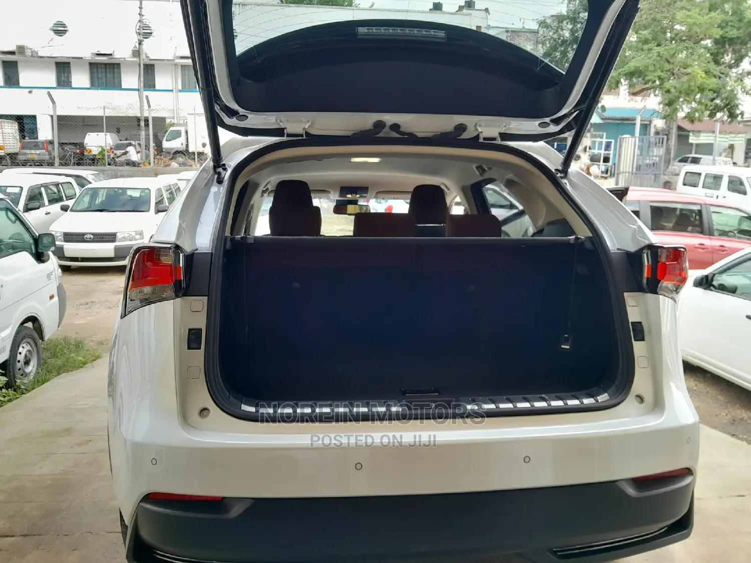 Lexus NX 2016 White