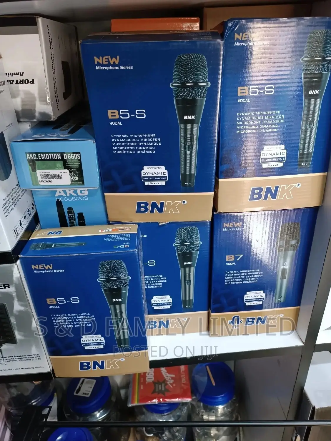 BNK Corded Microphone