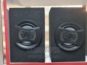 Pioneer 500 Watts 6 Inch Round Speakers With Cabinet