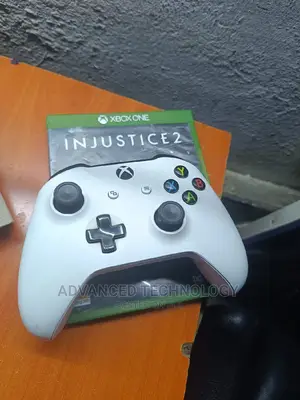 Used Xbox One Controller