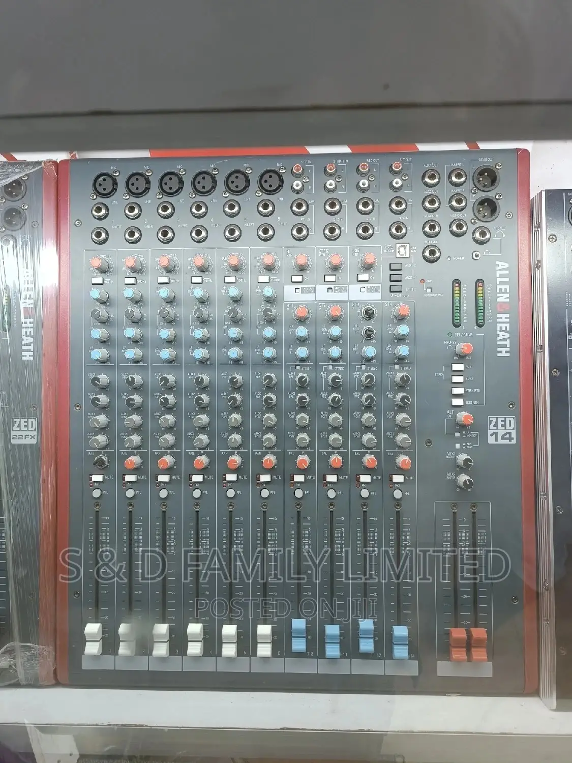 Allen Heath 14 Channels Plain Mixer