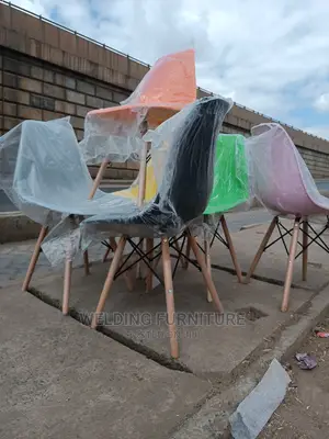 Eames Chair Eames Chair