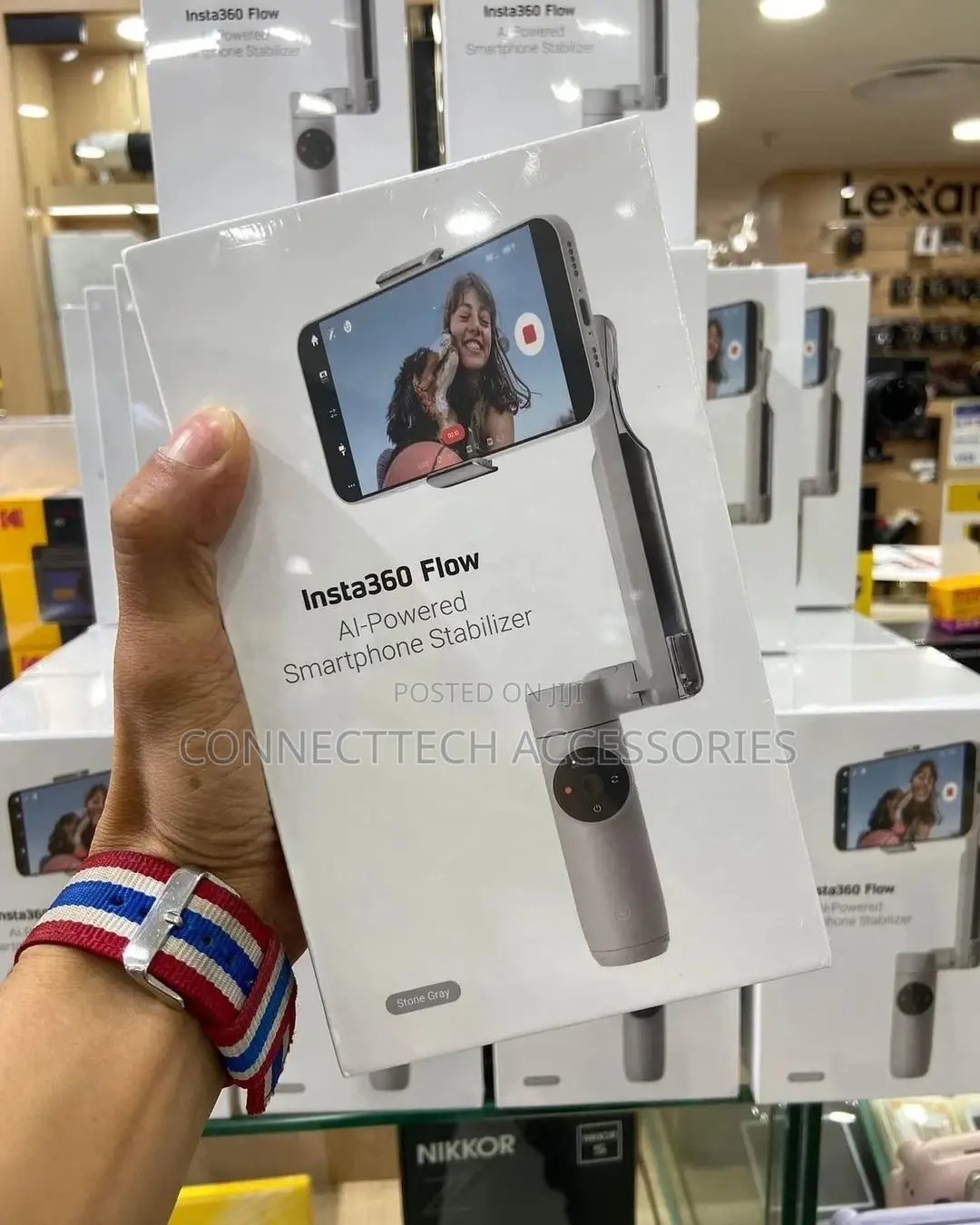 Insta360 Flow Al_powered Smartphone Stabilizer