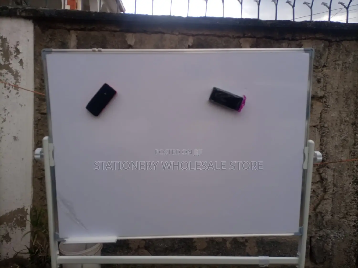 Whiteboard 3ftx4ft + Eraser