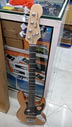 Fender Jazz 5 Strings Bass Guitar