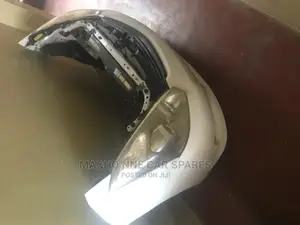 Toyota Wish 2005 Nosecut