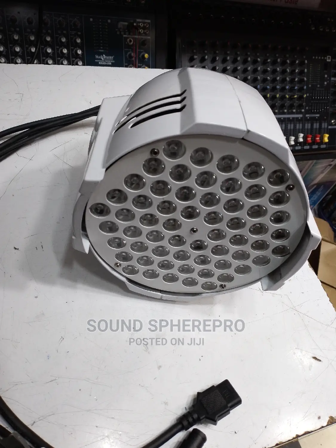 White Parcan 60LED Lights