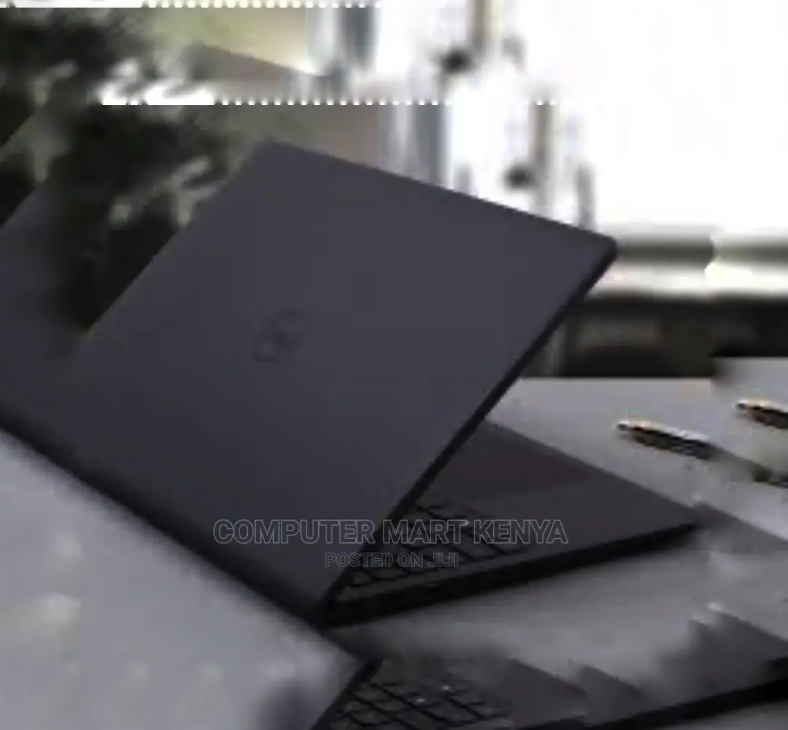 New Laptop Dell Vostro 3500 4GB Intel Core I3 SSD 1T