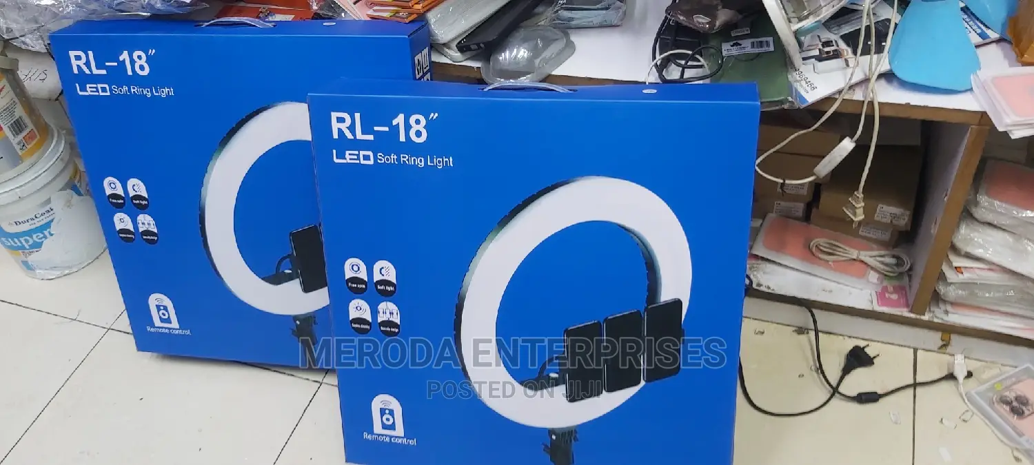 18" Adjustable Ring Light