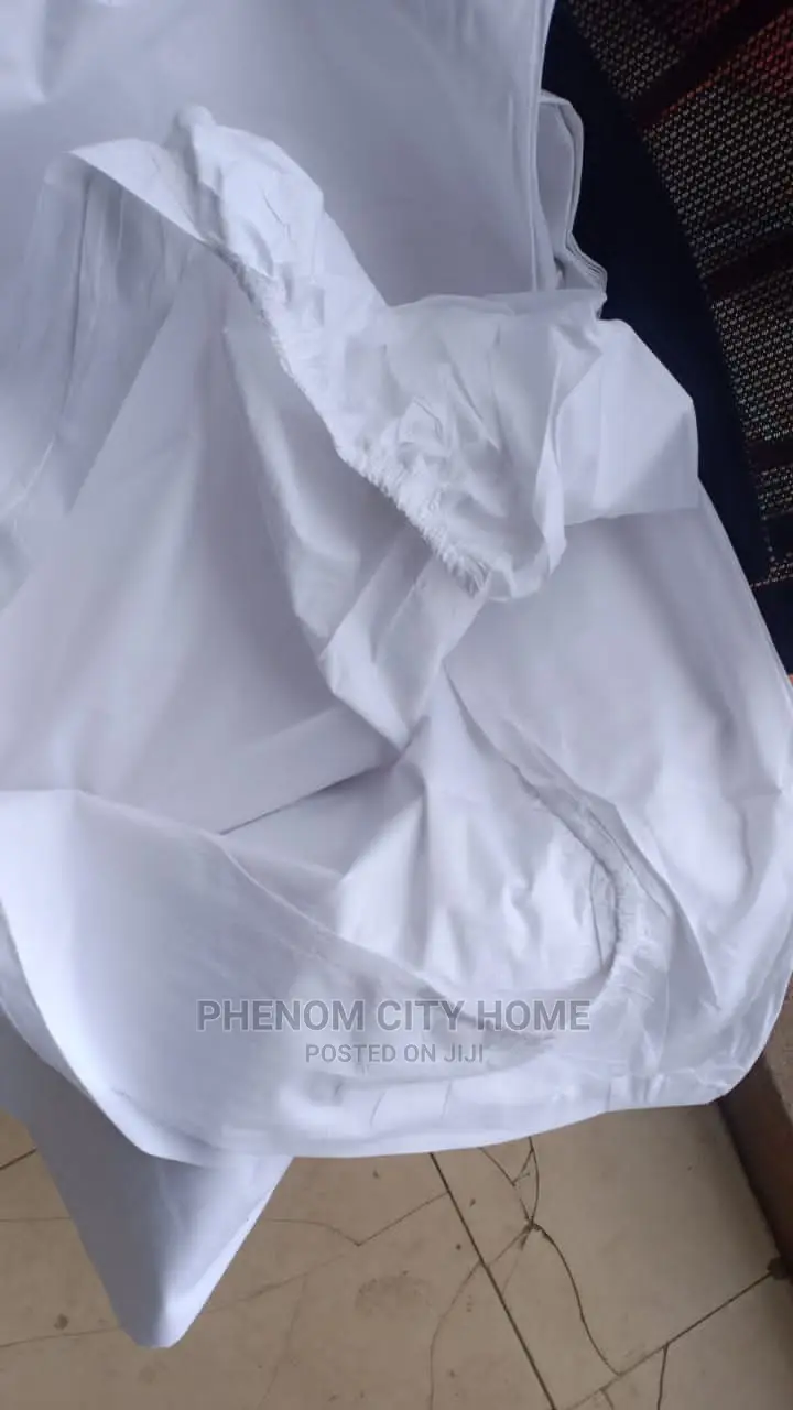 White Plain Fitted Bedsheet Set