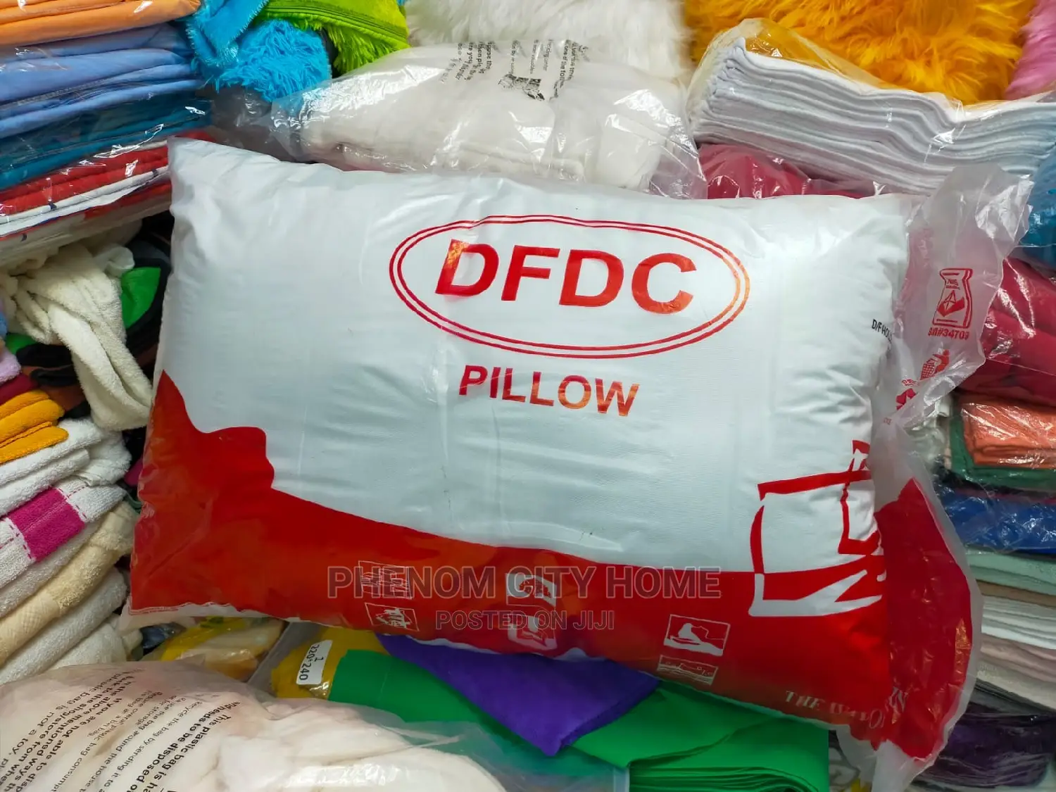DFDC Compressed Bed Pillows