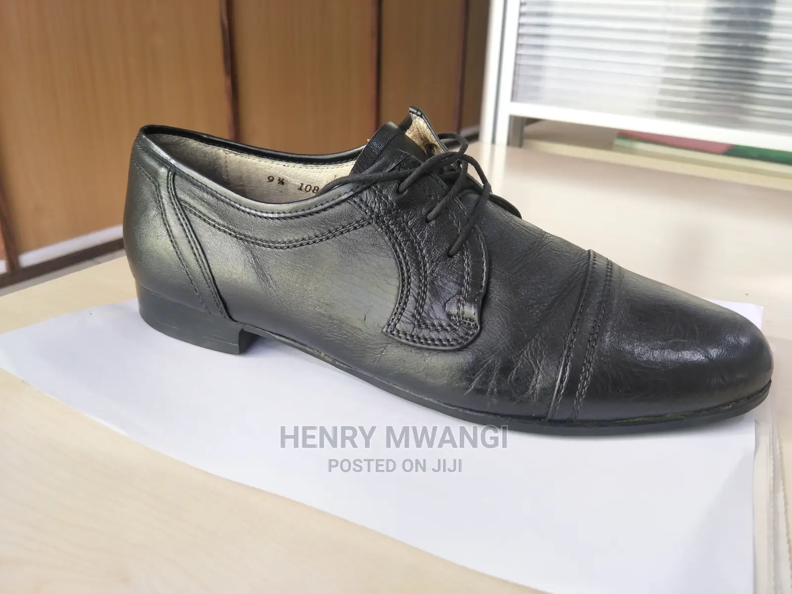 Genuine Leather Size 9.5
