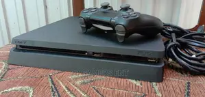 Ps4 Slim, Clean Version , 1 Pad