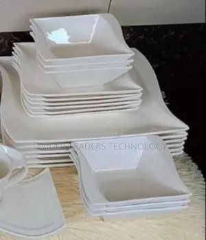 18pcs High Quality Ceramic Dinner Set Plates/