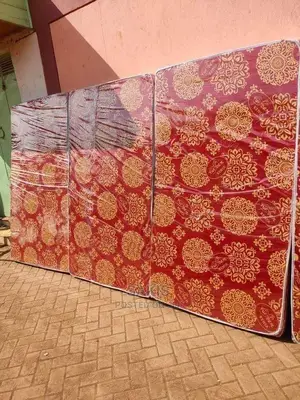 Ideal Deal! 3 by 6 High Density 6inch Mattresses. Tukuletee?
