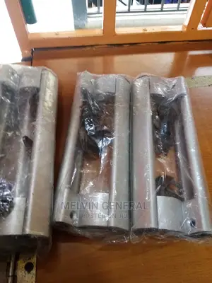 Aluminium /Natural Sliding Handle