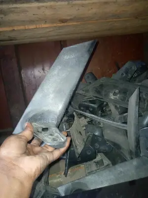 Mirror Arm Toyota Wish/Mkono and Other Assorted Vehicles