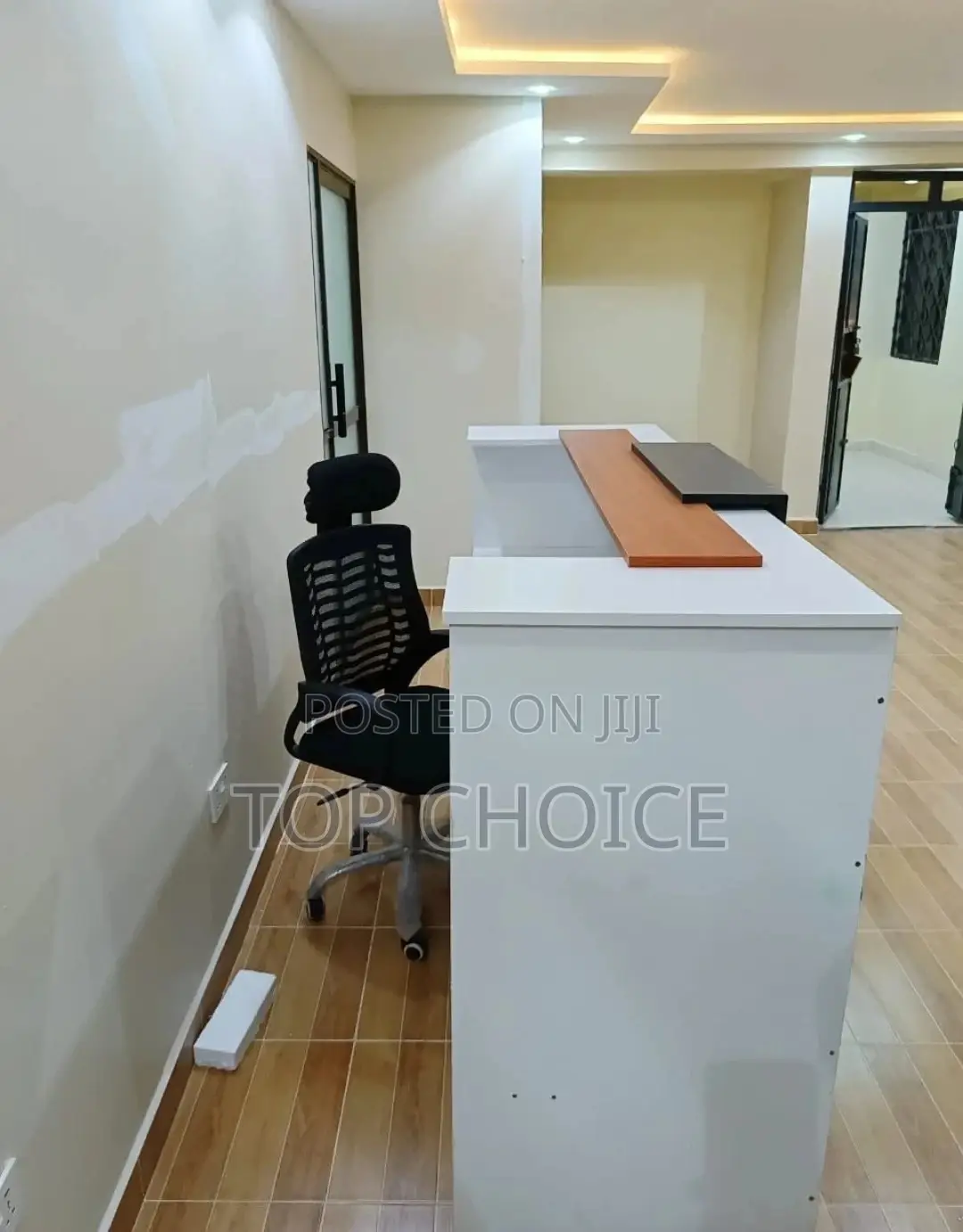 Reception Desk 1.4m