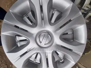 Nissan Wheel Caps
