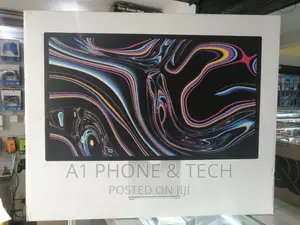 Display Studio 27"