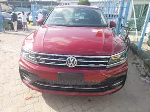 Volkswagen Tiguan 2018 Red