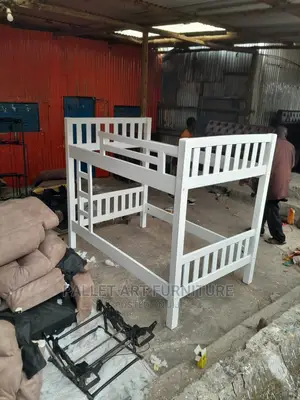 White Dubble Decor 4*6 Bed