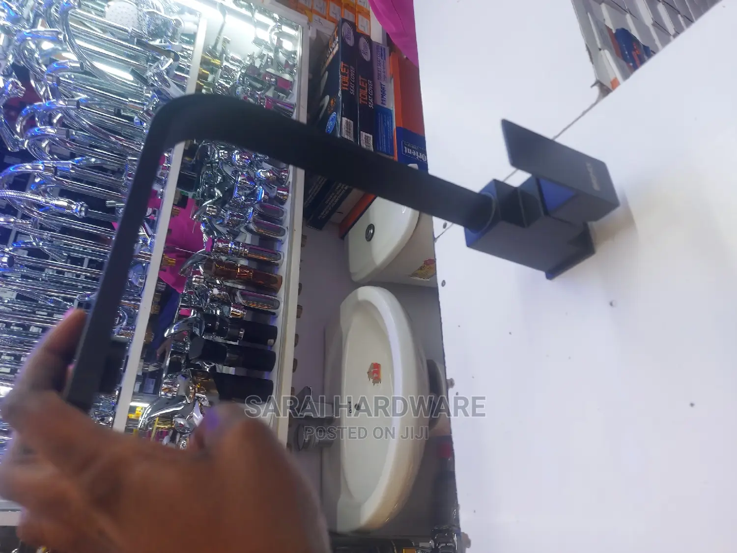 Black Sink Mixer