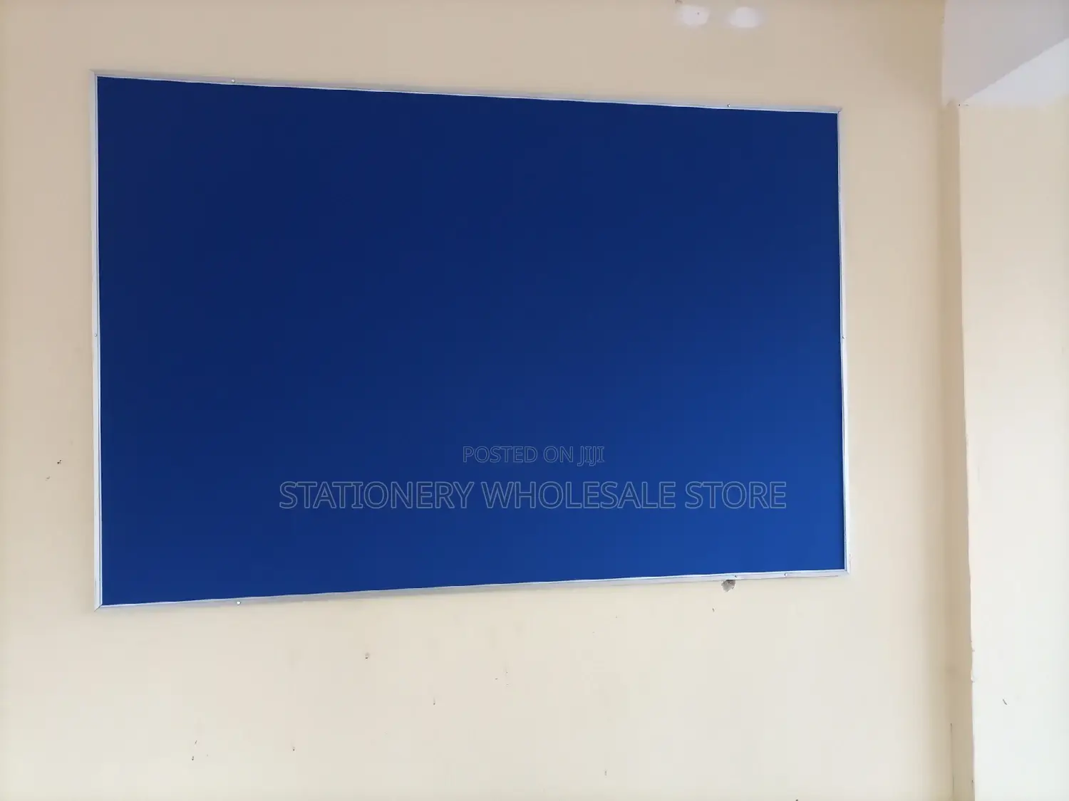 Notice Board- Noticeboard for Junior Schools