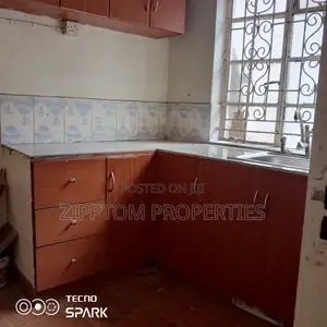 3bdrm Apartment in Nairobi West for rent