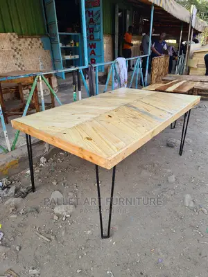 Dinning Table