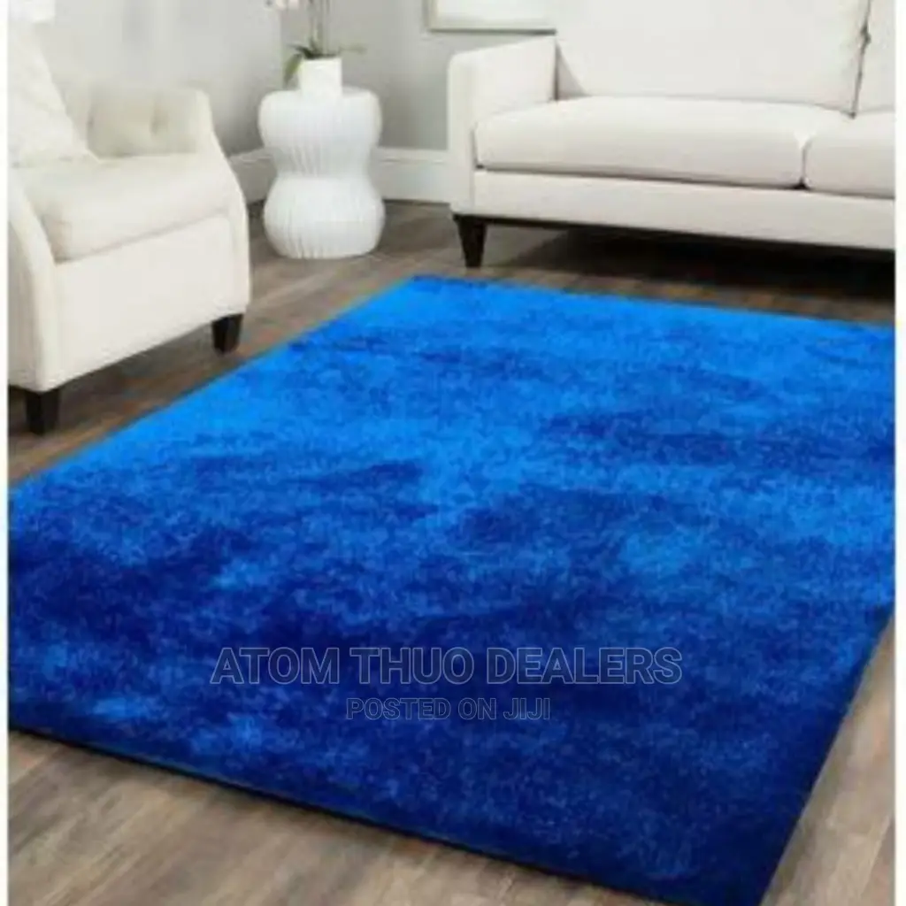 Soft Flaffy Carpet Available 