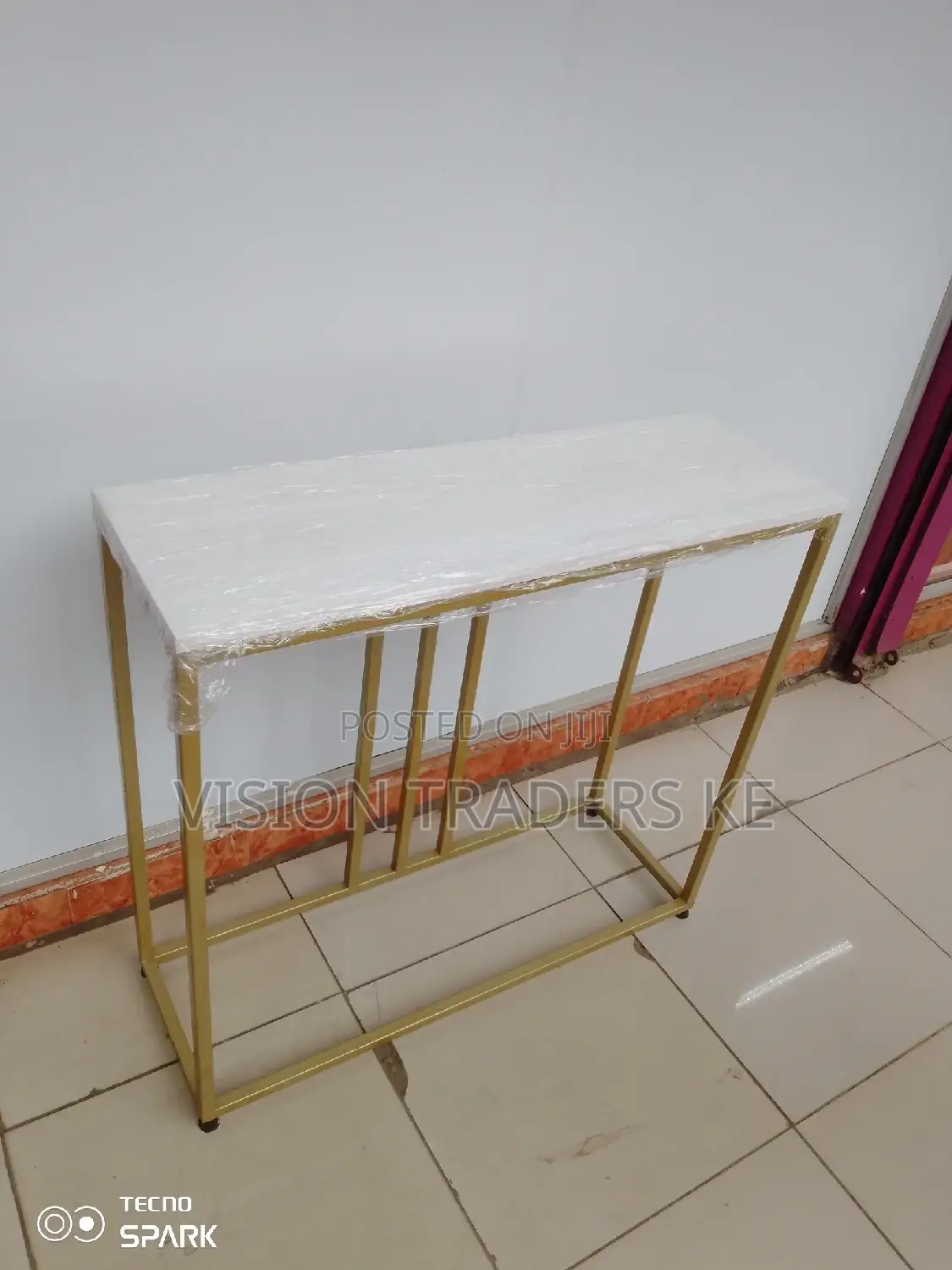 Strong Console Table