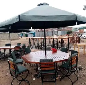 8 Seater Padded Garden Set With an Umbrella