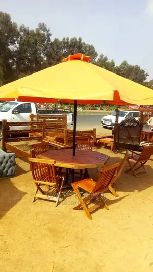 6 Seater Wooden Garden Set Plus Umbrella