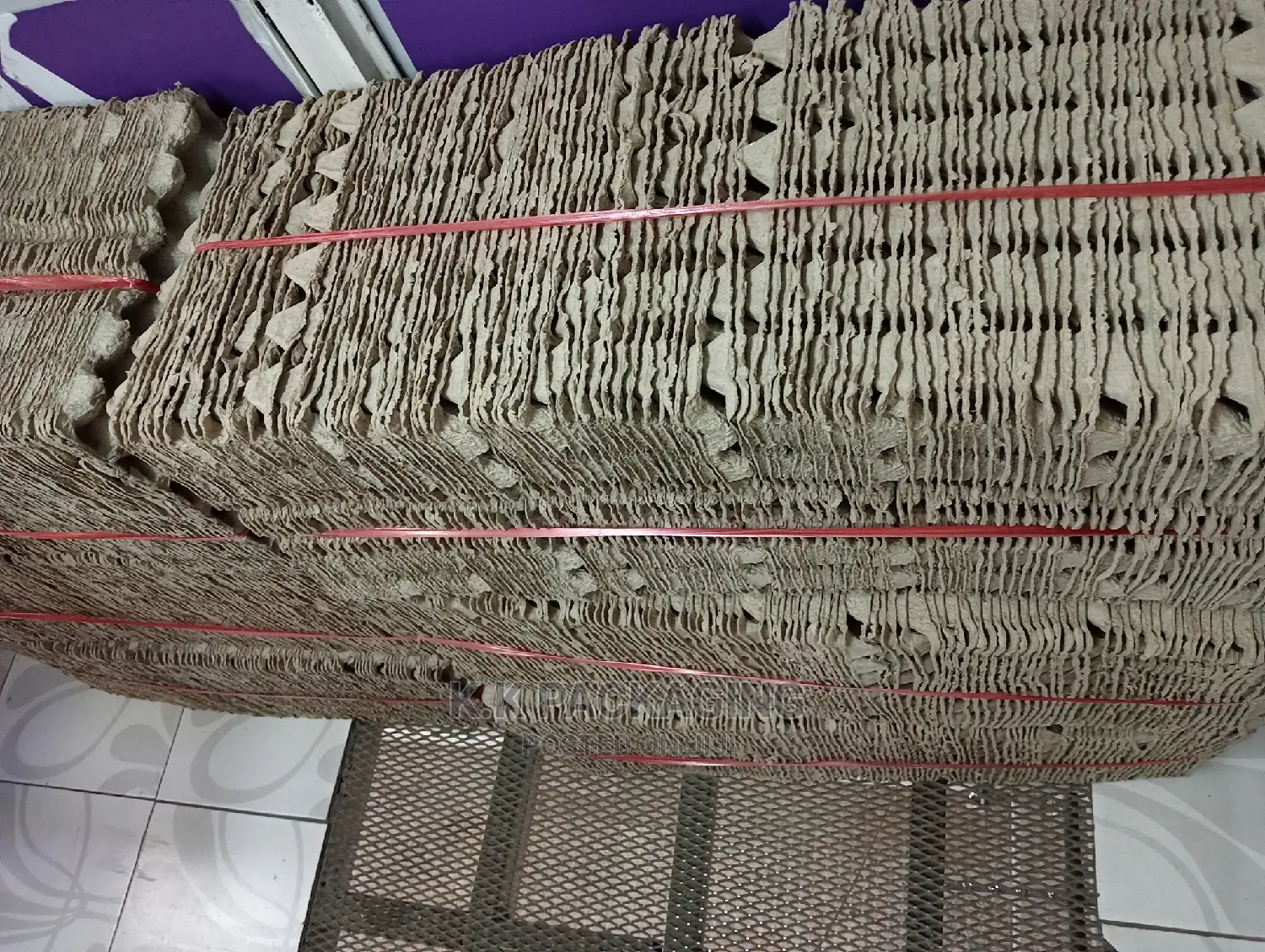  at 1500, 100pcs Egg Trays