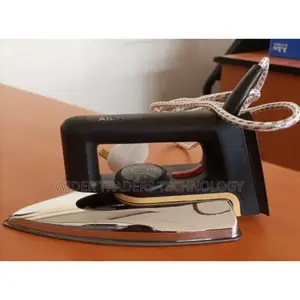 Ailyons 199A Dry Iron Box