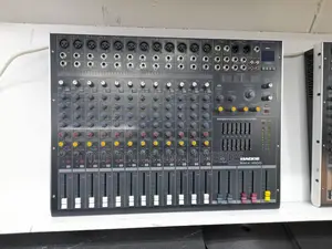 Mackie Plain Mixer 12channel SMX-1200