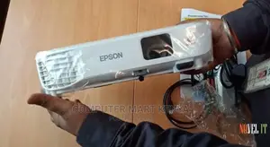 Epson Projector 3600 Lumens