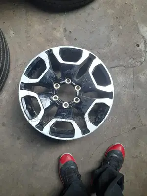 Toyota Hilux 18 Inch Rim