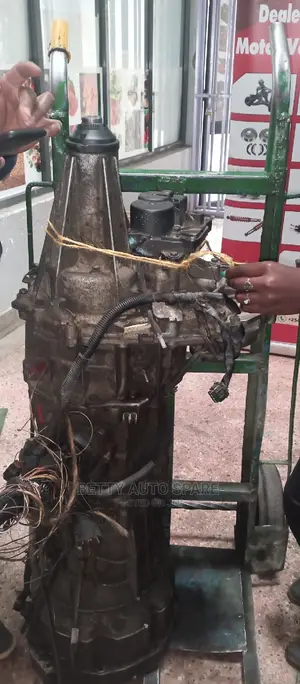 Nissan Navara Gearbox 6 Speed