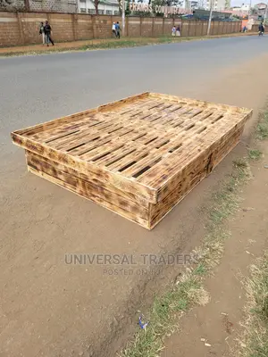 Exquisite Pallet Bed - Box Pallet Bed - Unique Pallet Bed